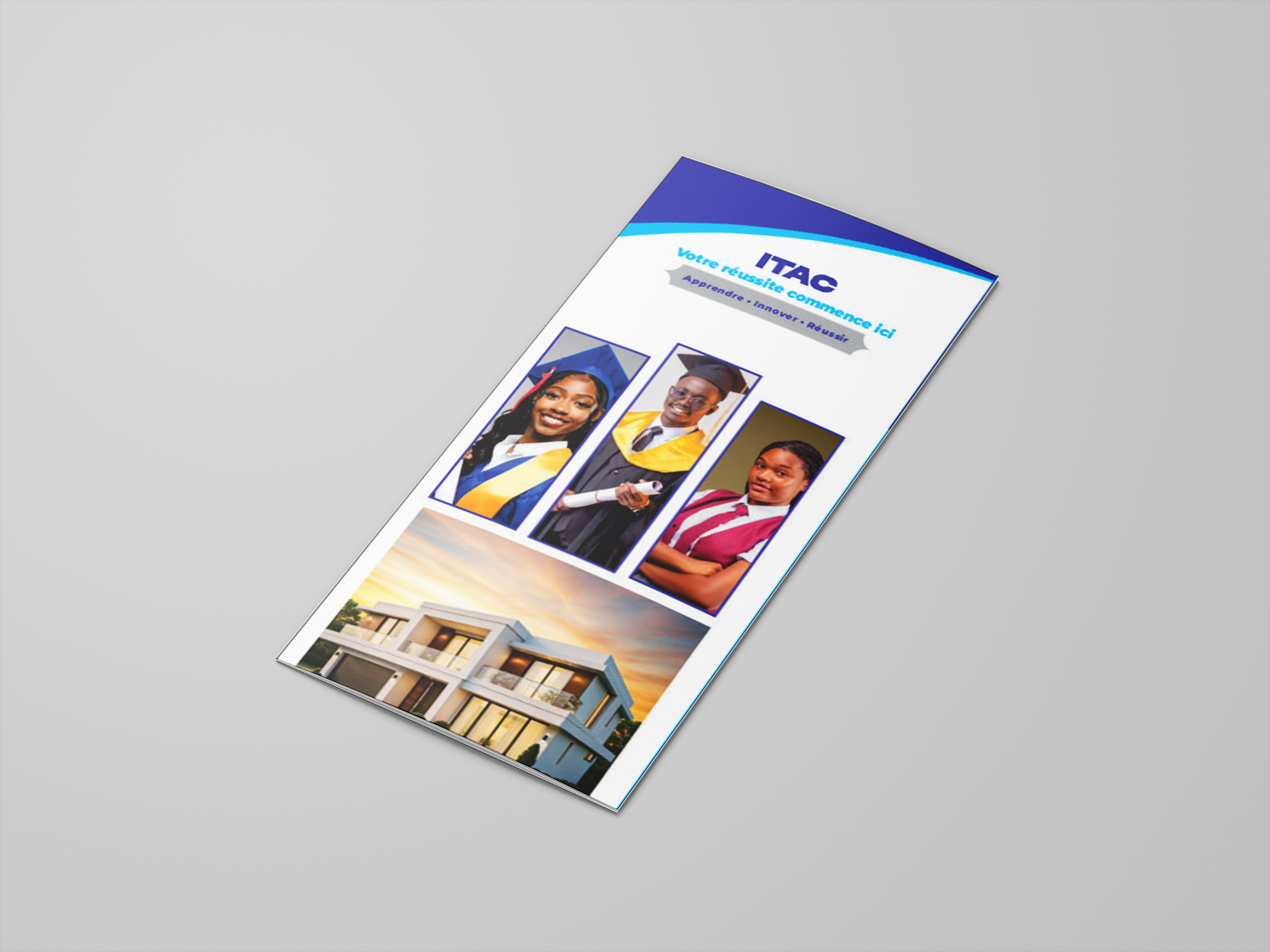Présentation extérieure d'une brochure pliée